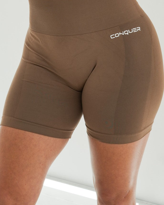 Conquer Shorts - Brown